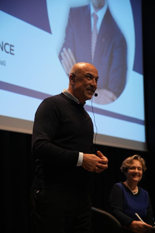 Fettah TAMİNCE met with the students of Antalya Bilim University at the İnspiring Meetings event…