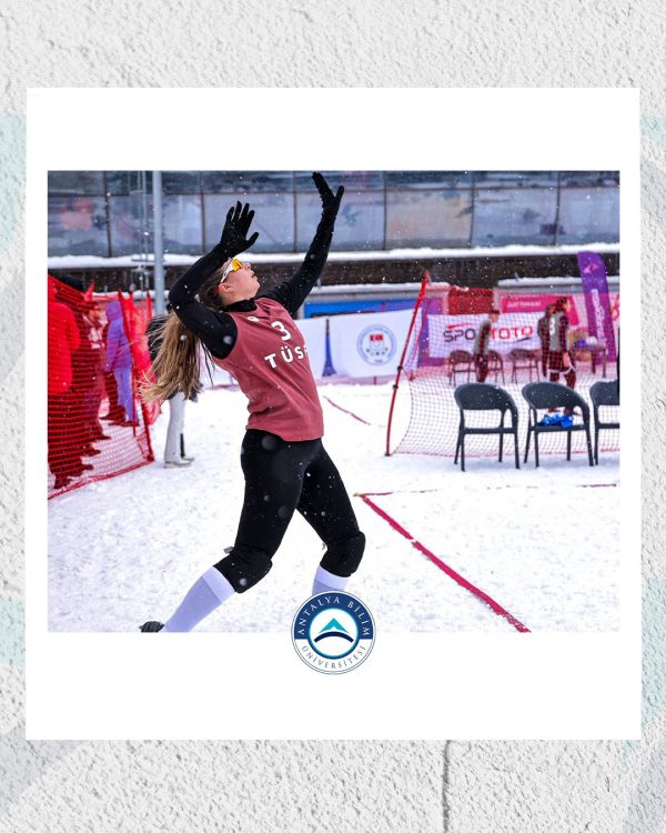Antalya Bilim University Took to the Court at the Turkish Interuniversity Snow Volleyball Championship