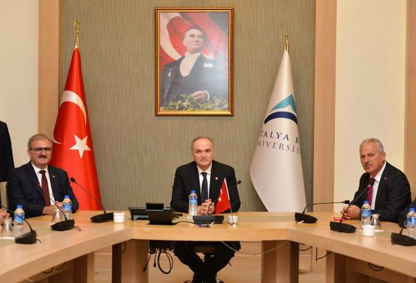Bilim, Sanayi ve Teknoloji Bakanı Sn. Faruk Özlü Üniversitemizde