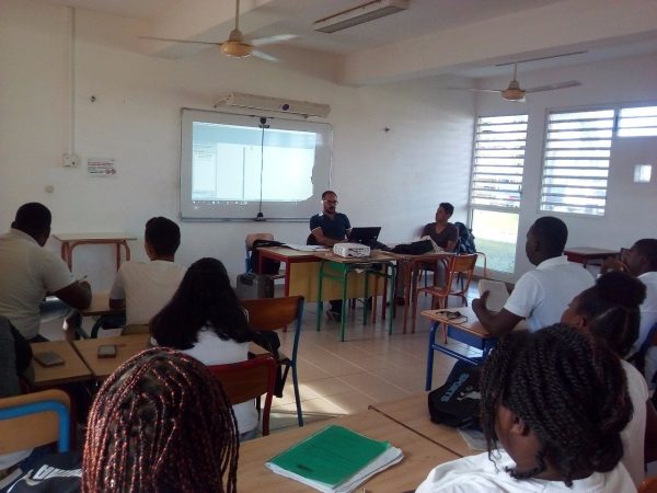 erasmus-programi-kapsaminda-fransiz-guyanasi-ni-ziyaret-25d4a98a729e38.jpeg