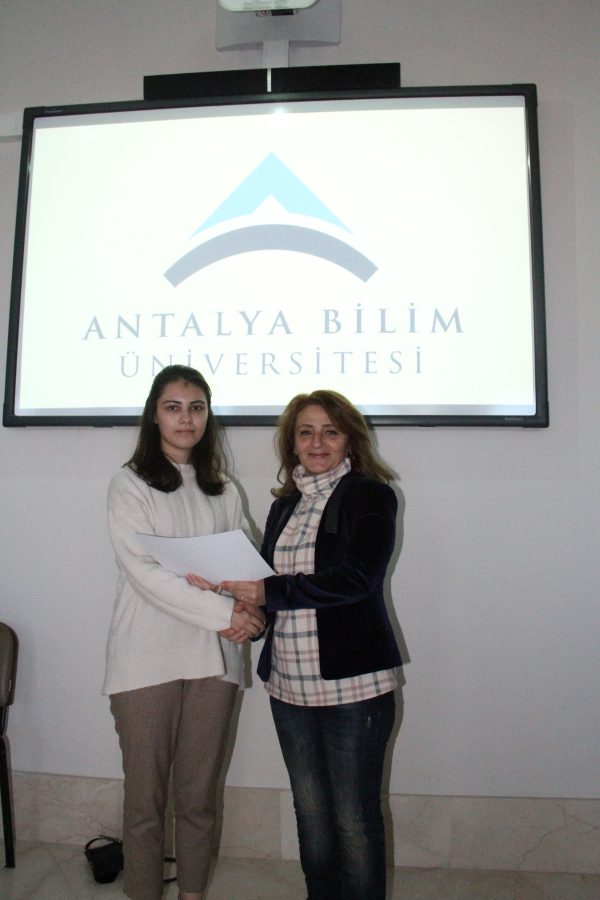antalya-bilim-universitesi-ic-mimarlik-ve-cevre-tasarimi-bolumu-yeni-yil-etkinligi-15c236bf1b7dee.jpeg
