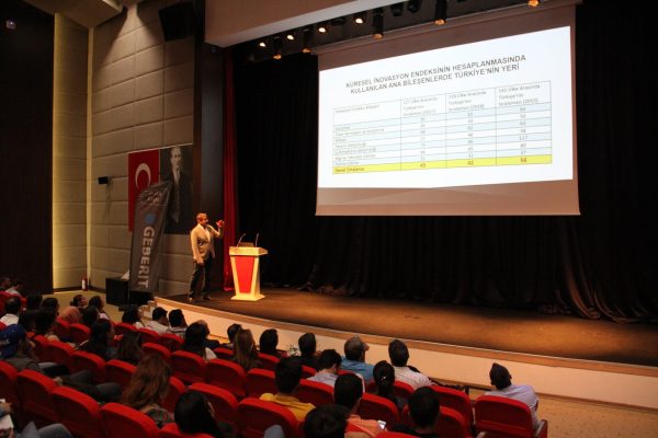 antalya-bilim-universitesi-1-tasarim-festivali-tamamlandi5af4710011b96.jpeg
