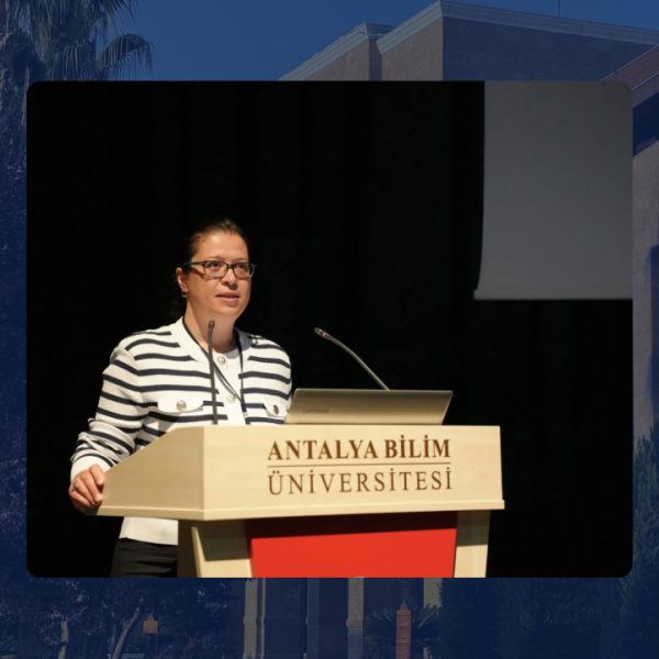 sitd-xx1-lisanustu-konferansi-universitemizde-gerceklestirildi-168232eb3b40ee.jpeg